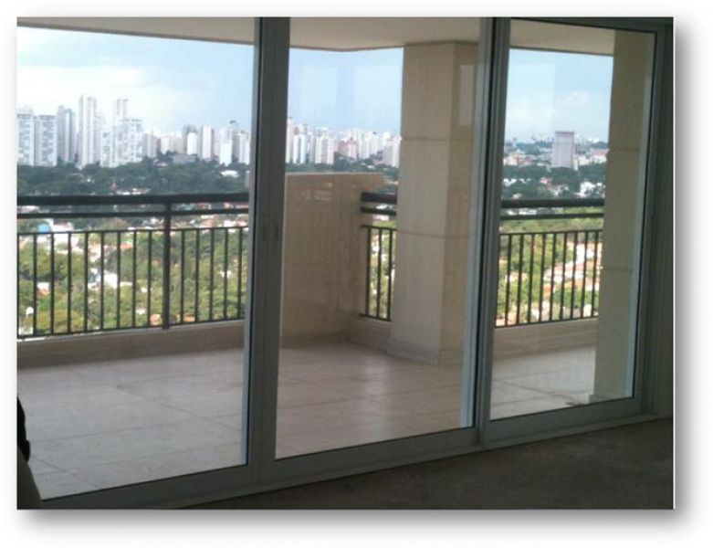 Apartamento com 208m 4 Suítes e Pronto Para Morar