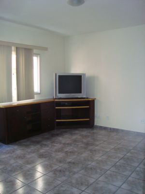 Praia do morro em Guarapari, espirito santo, 2 quartos, frente para a rua, semi mobiliado.