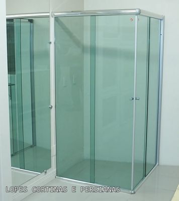 CONFECÇÃO DE CORTINAS E PERSIANAS (LONDRINA - PARANÁ)