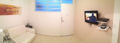 Quarto e sala na quadra da praia de Copacabana Ref.902