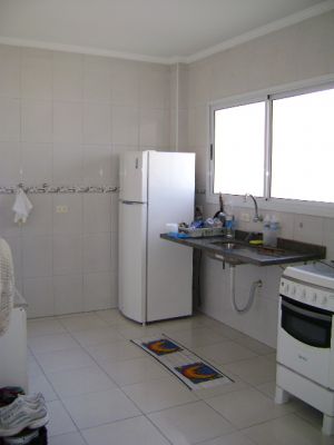 VENDO URGENTE APARTAMENTO EM PRAIA GRANDE/SP