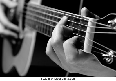 AULAS DE VIOLÃO EM SANTOS