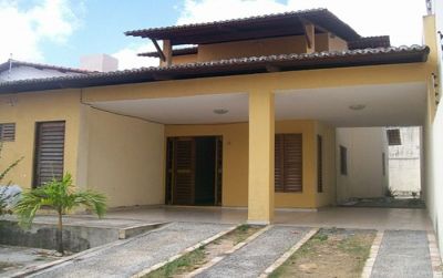 Excelente casa em Cidade Verde