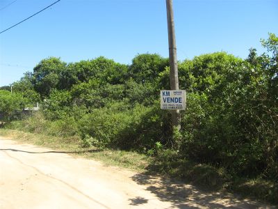 PRAIA PONTAL PERÓ CABO FRIO/BÚZIOS RJ - Lote plano com 1.480m² (40m x 37m)