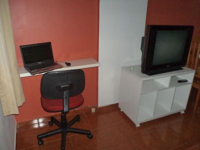 Quarto e sala aconchegante no coração de Copacabana