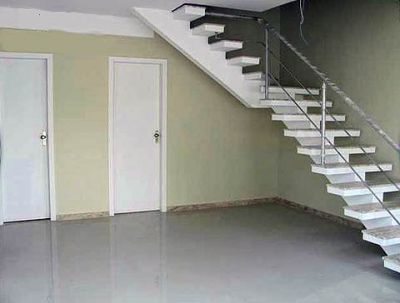 Casa em condomínio fechado a venda em Lauro de Freitas