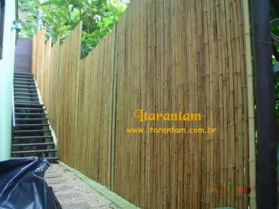 Bambu: Fornecemos e Executamos; cercas, forros, stands, biombo, etc.