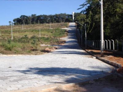 Condomínio fechado em Monte Alegre do Sul.   