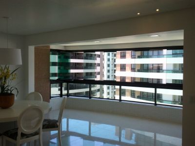 Cortina em vidro