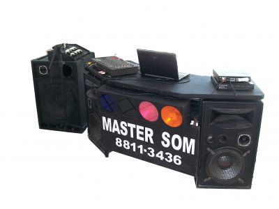 Som e iluminacao profissional para festas e eventos