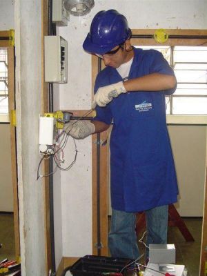 bombeiro hidraulico e eletricista