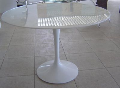 Mesas de Jantar Saarinen