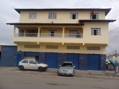 aluga se apto grande na regiao de carapina-serra-es