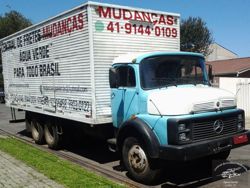 Mudanças e  Fretes  Água Verde