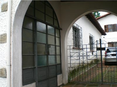 Excelente imóvel Comercial Na região de mais Requinte da Lapa.