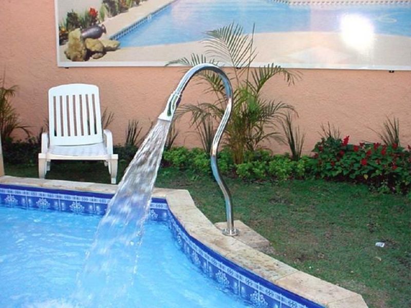 Cascata Tubolar para Piscina - Mega-Lazer