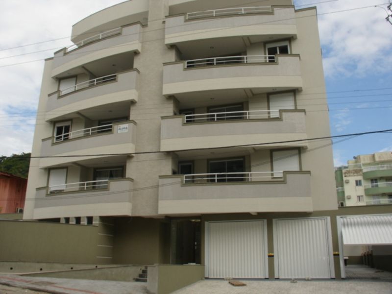 A055- COBERTURA A VENDA NO COSTÃO DE BOMBAS