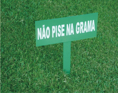 Placa para gramado