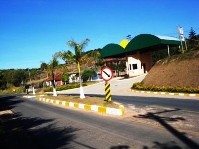 Oportunidade!!! BELÍSSIMO CONDOMÍNIO FECHADO  