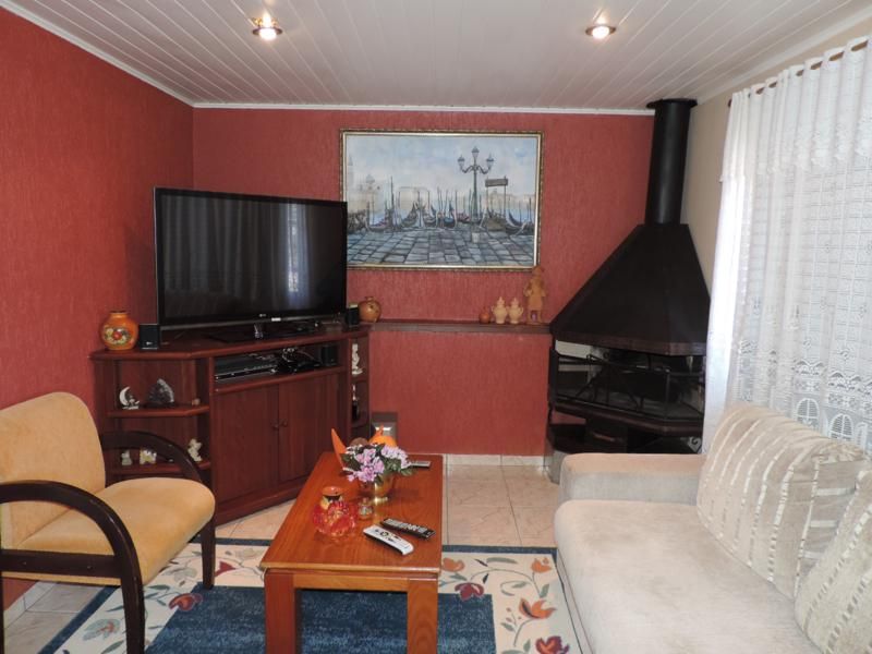 Casa em Campos do Jordão na Serra Azul