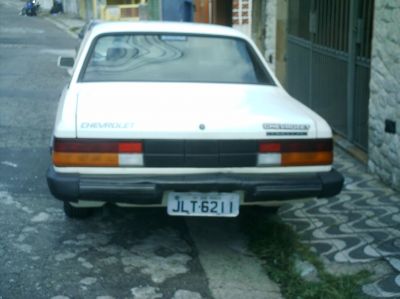 VENDO ESTE OPALA 1981