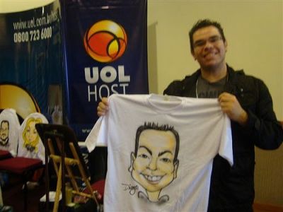 camisas grafitadas e caricaturas para eventos