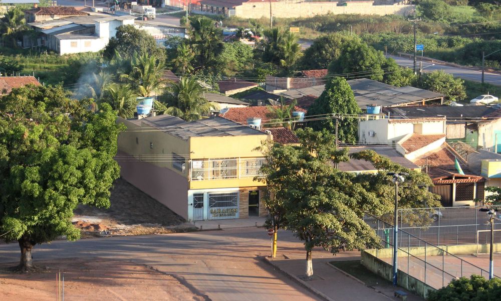 Prédio em Tailândia Pará no coração da Amazônia legal