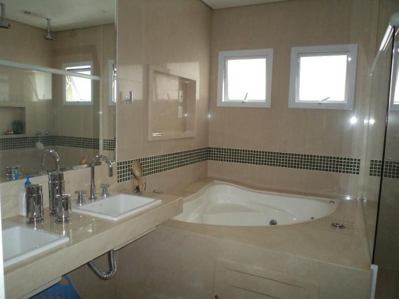 Casa Alto Padrão em Condomínio Fechado -  Arujá/SP