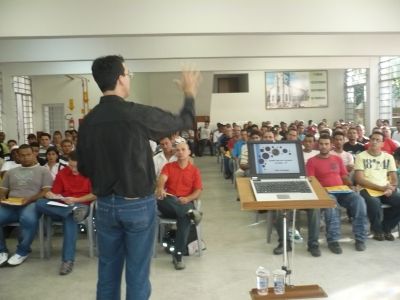 Fernandes Treinamento e Consultoria Empresarial