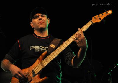 Aulas de Contrabaixo