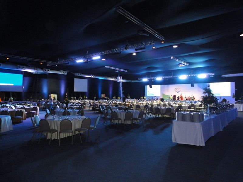 Malhas Tensionadas / Decorações e Soluções para seu Evento