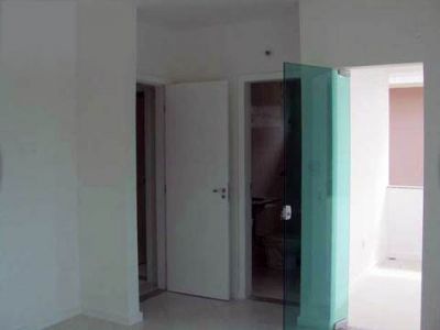 Casa em condomínio a venda em Lauro de Freitas, Bahia