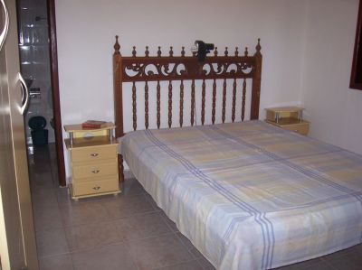 CASA DE 2 DORMITÓRIOS COM 1 SUITE