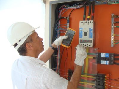 Josué Eletrotécnico & Equipe