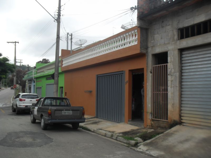 Casa:financia(caixa)com boa estrutura:cod.410