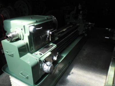 Torno Mecânico MVN 2.200 