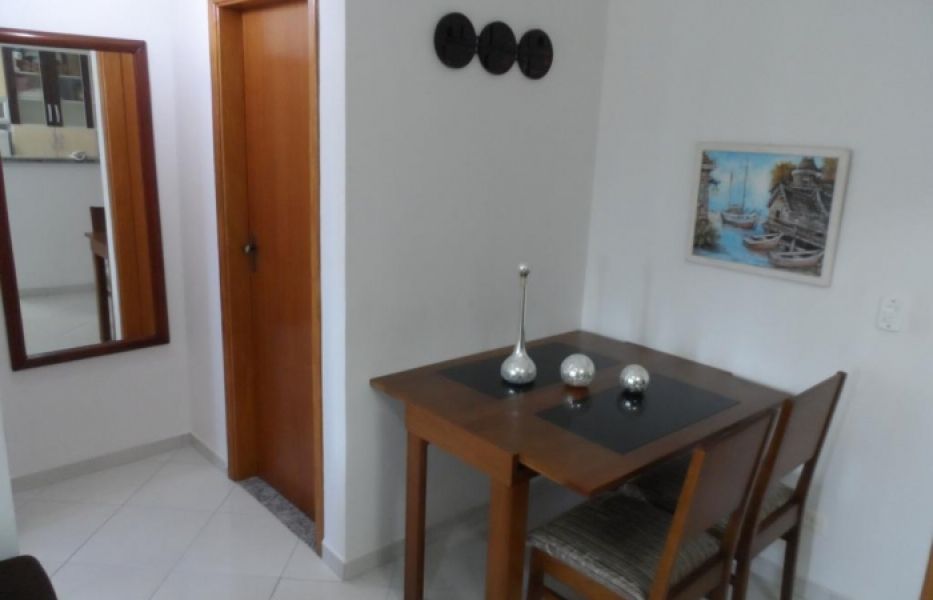 Cód. A011 Próximo ao mar 1 dormitório apartamento lindo 