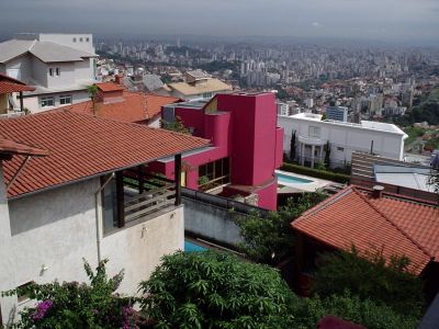 BAIRRO SANTA LUCIA - LINDA CASA A VENDA 