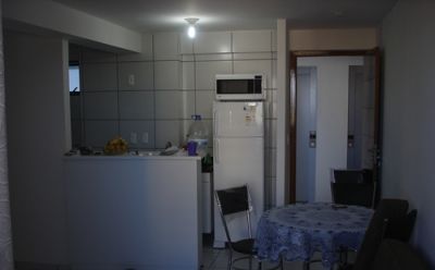Apartamento com ótima localização em Ponta Negra