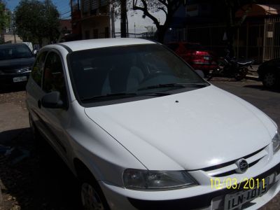 Celta 2004 - 2 portas 