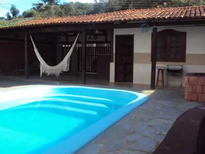 Charmosa casa em Pirenópolis - GO