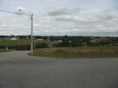 Ótimo terreno no lindo Condomínio Dacha