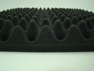 Espuma para isolamento acustico e para outros..