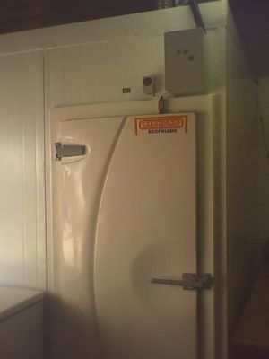 camara fria congelados e resfriados  r$12.500.00 [17]91047360