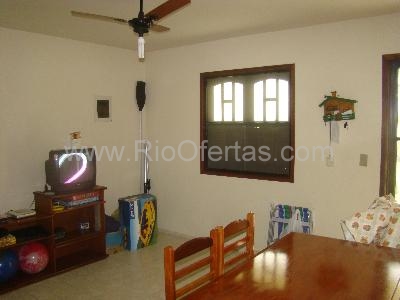 vendo em Praia seca casa entre lagoa  mar e centro 