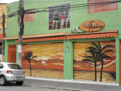 Grafiteiro Disponivel para Pintura de Portas de Aço Muros e Outros