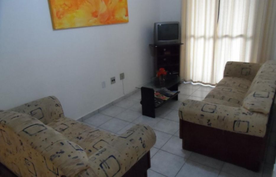 Cód. T002 Apartamento com ampla sacada, ventilador 1 dormitório