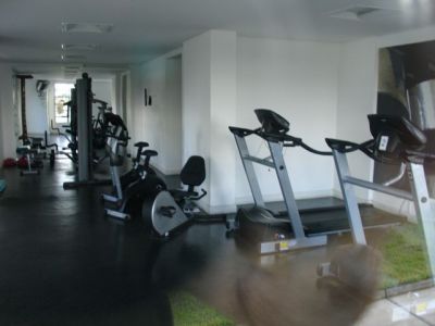 Vendo Apto no Condomínio Chacara Santa Cruz / 93m²