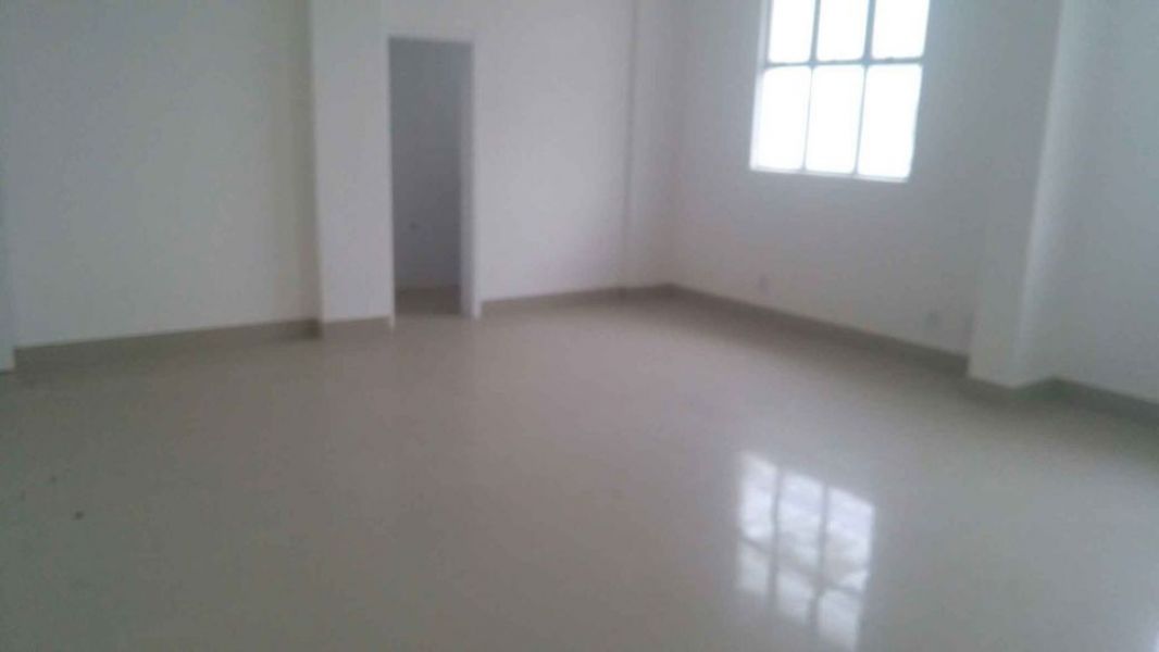 Sala comercial térrea a venda no Centro de Criciúma Simone