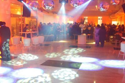 DJ'S, Sonorização, Iluminação, Telão, Projetores, Estrutura de Alumínio